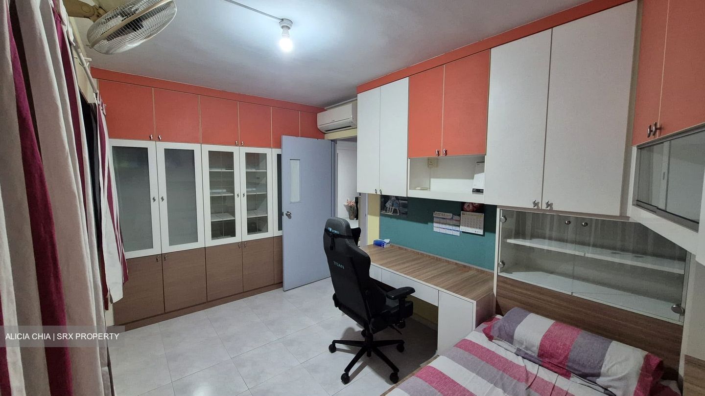 Blk 190 West View @ Bukit Batok (Bukit Batok), HDB 4 Rooms #577814461